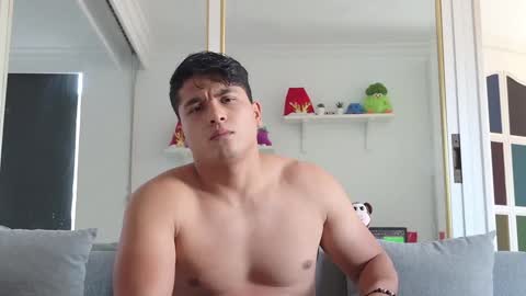 OCTAVIO QUINN online show from 12/20/24, 02:05