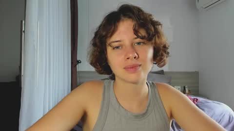Evie online show from 02/24/25, 06:16