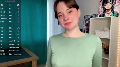 Snapshot of odellabowman chatting on 05/27/26, 07:16 Night Odella Bowman Julia online show from 05/27/26, 07:16