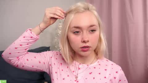 Snapshot of odelynbrower chatting on 11/17/25, 09:20 Alice online show from 11/17/25, 09:20