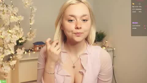 Snapshot of odelynbrower chatting on 11/21/25, 08:18 Alice online show from 11/21/25, 08:18