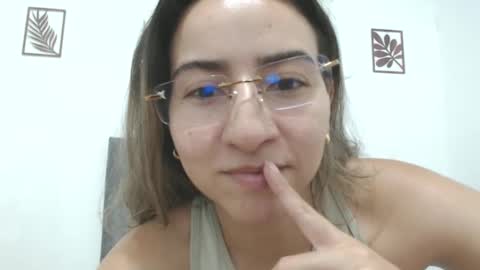 Val online show from 11/21/25, 09:02