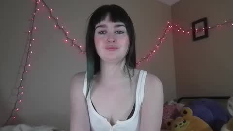 Snapshot of odetteraine chatting on 03/12/26, 10:32 Odette online show from 03/12/26, 10:32