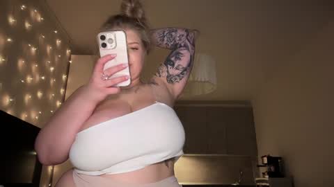 Odri online show from 02/02/25, 02:02