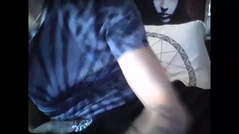 Snapshot of oedipe666 chatting on 03/13/26, 02:23 oedipe666cam online show from 03/13/26, 02:23