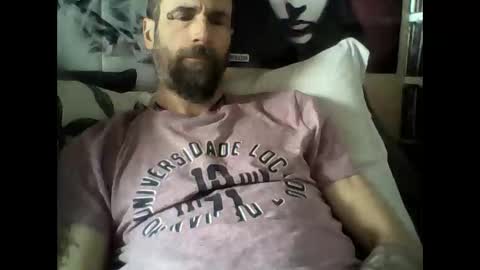 Snapshot of oedipe666 chatting on 04/02/26, 01:53 oedipe666cam online show from 04/02/26, 01:53