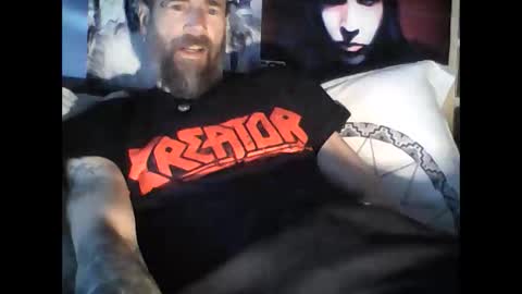 Snapshot of oedipe666 chatting on 04/28/26, 05:12 oedipe666cam online show from 04/28/26, 05:12