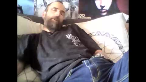 Snapshot of oedipe666 chatting on 05/21/26, 01:29 oedipe666cam online show from 05/21/26, 01:29