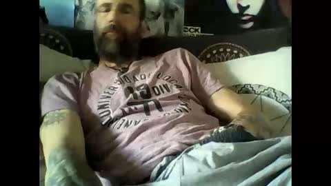 Snapshot of oedipe666 chatting on 06/02/26, 12:40 oedipe666cam online show from 06/02/26, 12:40