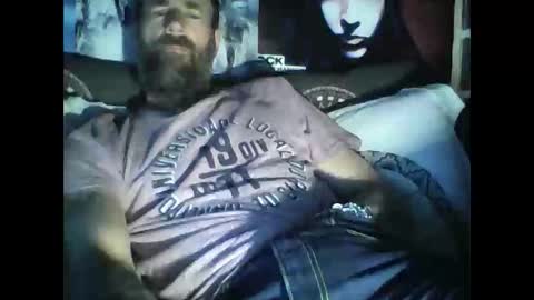 Snapshot of oedipe666 chatting on 06/04/26, 04:18 oedipe666cam online show from 06/04/26, 04:18