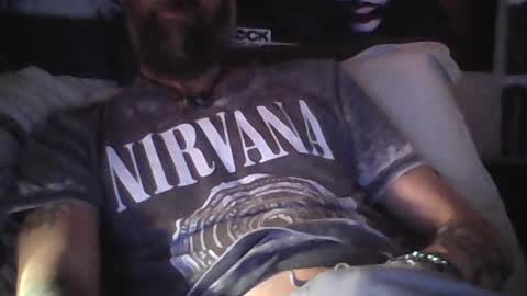Snapshot of oedipe666 chatting on 06/23/26, 07:01 oedipe666cam online show from 06/23/26, 07:01