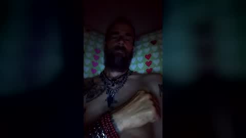 Snapshot of oedipe666 chatting on 06/27/26, 09:03 oedipe666cam online show from 06/27/26, 09:03