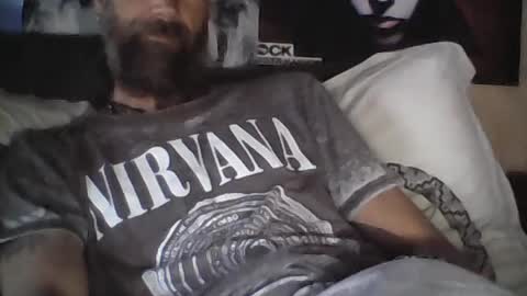 Snapshot of oedipe666 chatting on 07/02/26, 03:56 oedipe666cam online show from 07/02/26, 03:56