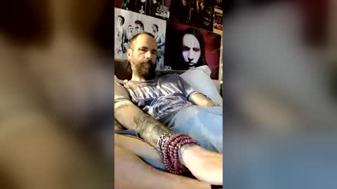 Snapshot of oedipe666 chatting on 07/04/26, 04:07 oedipe666cam online show from 07/04/26, 04:07