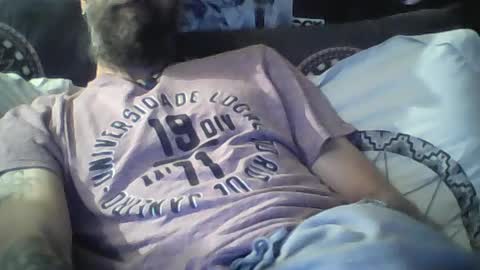 Snapshot of oedipe666 chatting on 07/17/26, 03:35 oedipe666cam online show from 07/17/26, 03:35