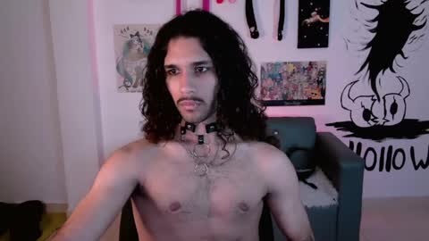 Snapshot of oezack__ chatting on 02/17/25, 05:14 Zack online show from 02/17/25, 05:14