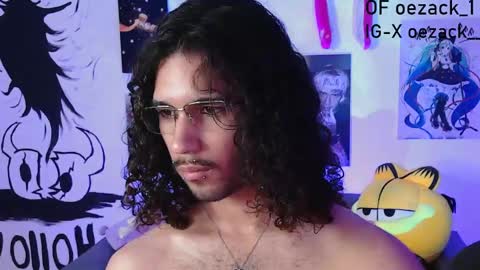 Snapshot of oezack__ chatting on 02/21/25, 05:02 Zack online show from 02/21/25, 05:02