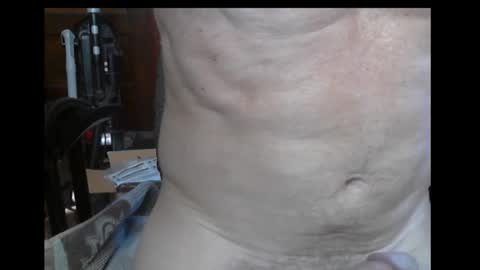 Officer online show from 09/14/25, 01:43