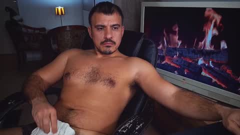 Snapshot of officeman7 chatting on 12/20/24, 09:06 officeman7 online show from 12/20/24, 09:06