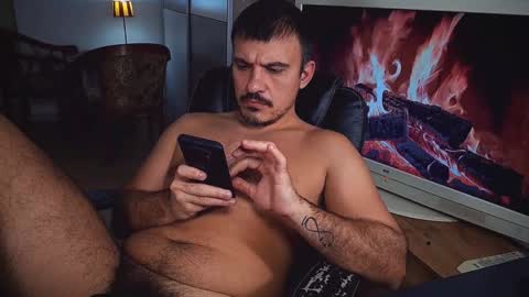 Snapshot of officeman7 chatting on 01/12/25, 08:47 officeman7 online show from 01/12/25, 08:47