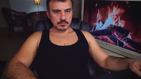 Snapshot of officeman7 chatting on 01/13/25, 05:23 officeman7 online show from 01/13/25, 05:23