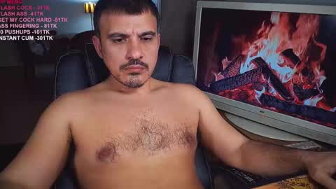 Snapshot of officeman7 chatting on 03/04/25, 08:27 officeman7 online show from 03/04/25, 08:27