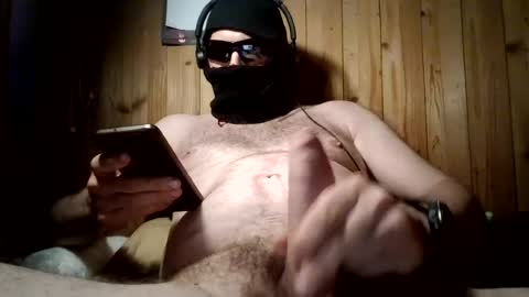 Snapshot of officeseriousdick chatting on 06/14/26, 04:25 officeseriousdick online show from 06/14/26, 04:25