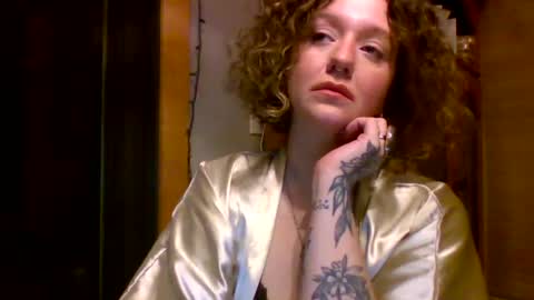 Luna online show from 01/14/25, 06:13