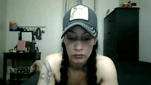 Snapshot of oglitcouple chatting on 10/29/25, 03:42 Lit en Cama online show from 10/29/25, 03:42
