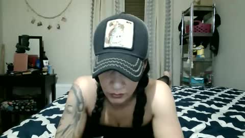 Lit en Cama online show from 04/10/26, 02:06