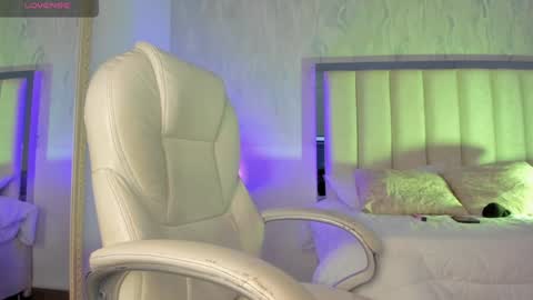 Holly online show from 12/17/24, 07:59