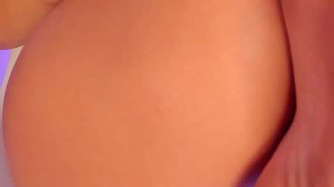 Holly online show from 12/22/24, 07:44