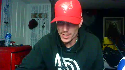 who dares  toss me some  tips lets have fun online show from 11/14/25, 05:50