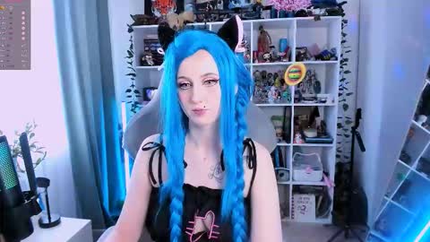 Clementine  Clem  online show from 11/24/25, 10:04