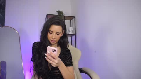 Julia online show from 12/04/24, 06:22