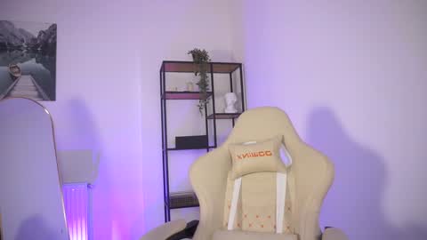 Julia online show from 12/12/24, 12:12