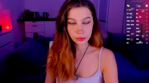 Light  online show from 11/22/25, 06:18