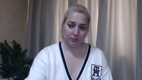 Iren online show from 05/19/26, 05:25