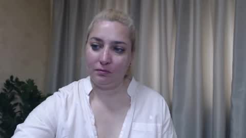 Iren online show from 06/11/26, 06:33