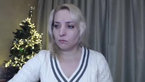 Mari online show from 12/30/24, 03:02