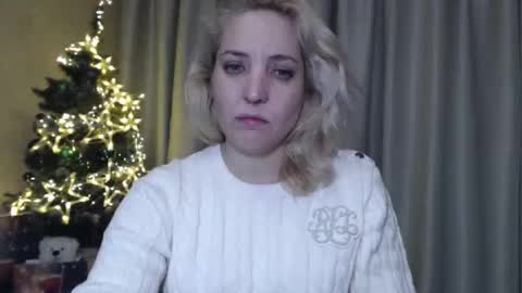 Mari online show from 01/01/25, 06:27