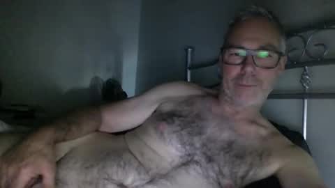 oiledcouple1 online show from 09/21/25, 09:44