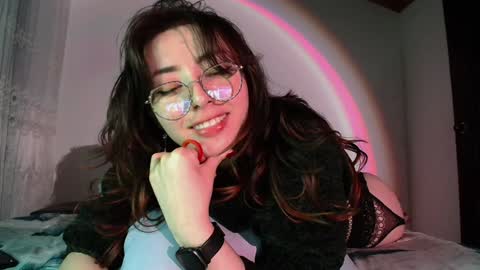 Skylar online show from 01/07/25, 05:54