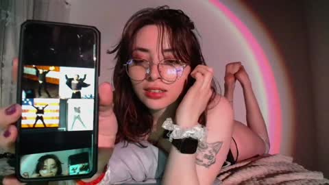 Skylar online show from 01/11/25, 04:06