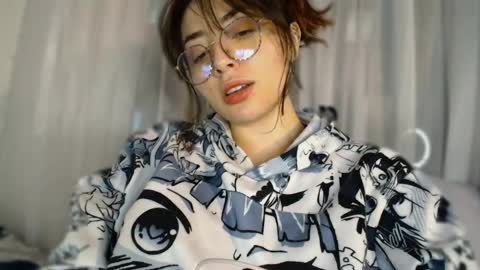Skylar online show from 02/11/25, 12:59