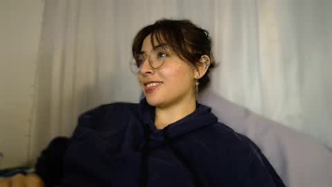 Skylar online show from 02/12/25, 07:44