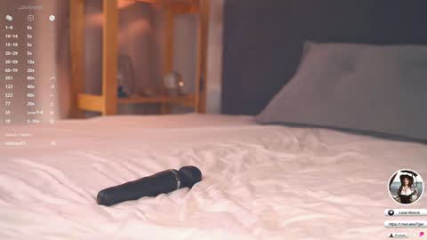 Snapshot of oke_doke chatting on 10/04/25, 05:33 Henrietta or Rita online show from 10/04/25, 05:33