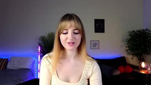 Christy online show from 03/03/25, 03:20