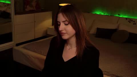 Christy online show from 09/12/25, 01:44