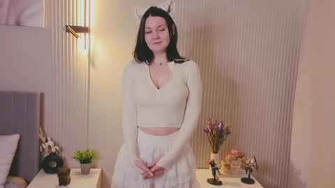 Oksi online show from 06/04/26, 05:30